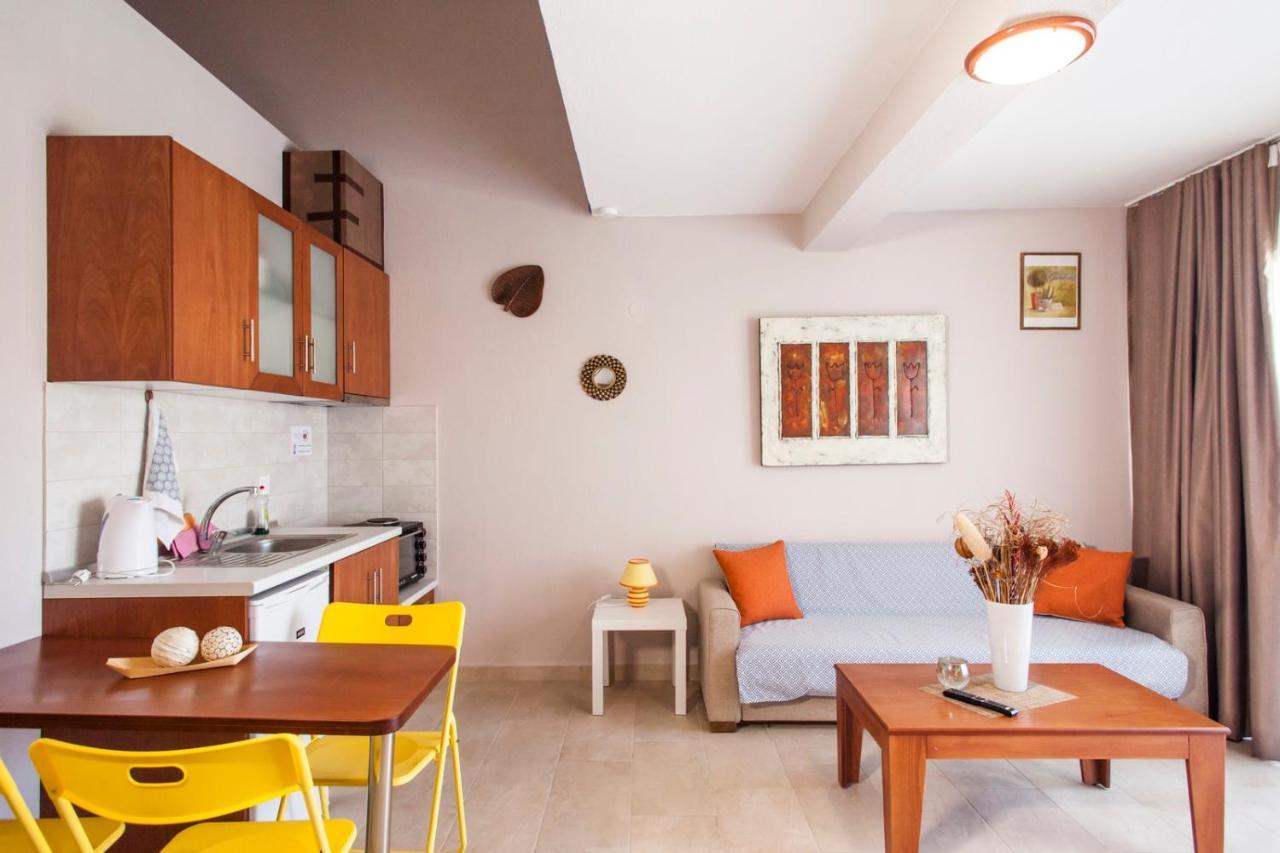 Erosaria Suites Nikiti  Zewnętrze zdjęcie