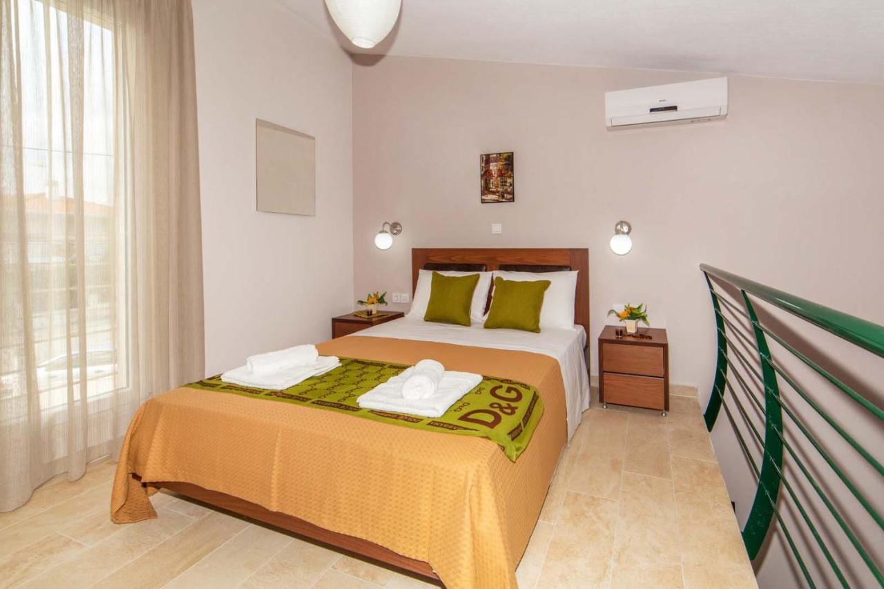 Erosaria Suites Nikiti  Zewnętrze zdjęcie