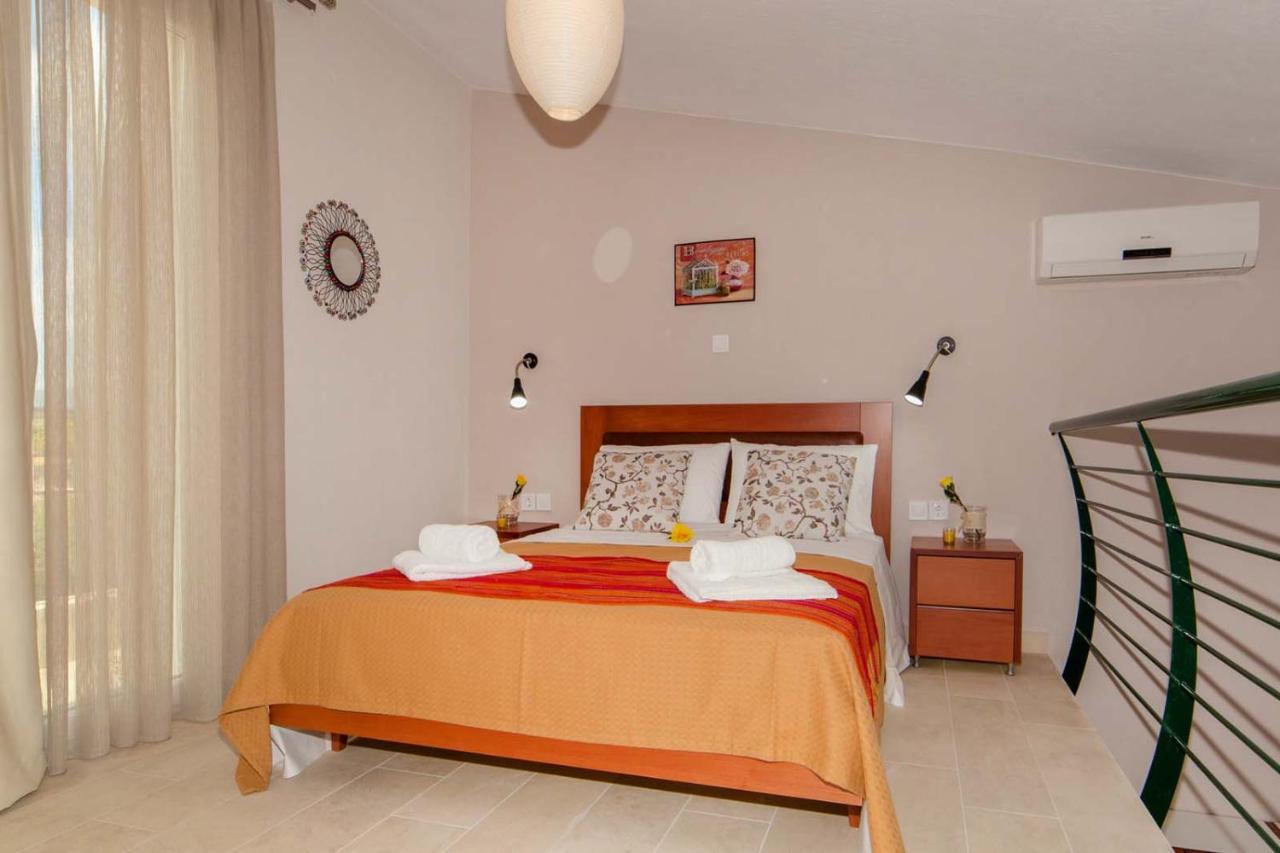 Erosaria Suites Nikiti  Zewnętrze zdjęcie