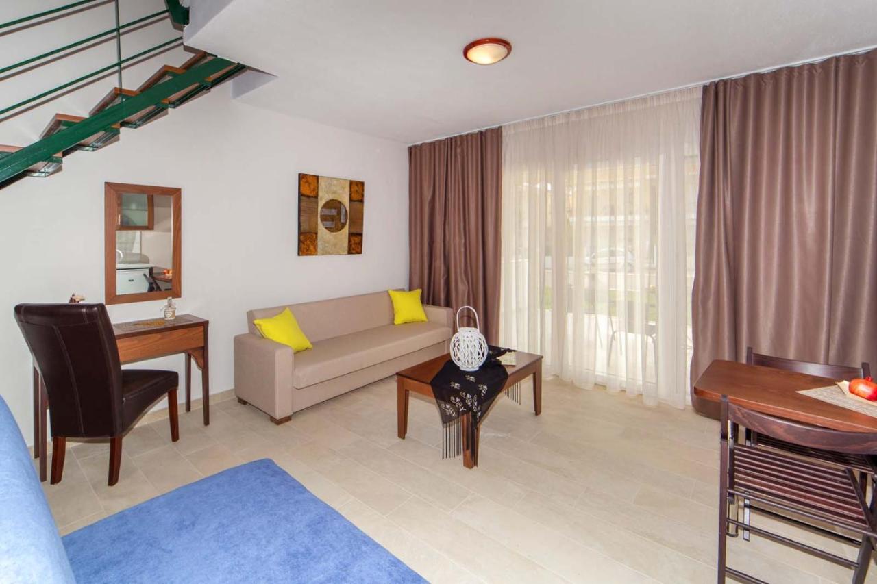 Erosaria Suites Nikiti  Zewnętrze zdjęcie